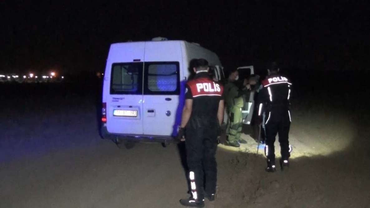 Kırıkkale’de bir çiftçi tarım arazisini sürerken 3 adet mühimmat bulundu