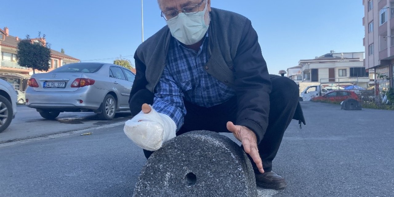 Aynı taşa 6 defa takılıp düştü..!  Ölümden döndü, isyan etti.. Parmaklarımın günahını kim çekecek