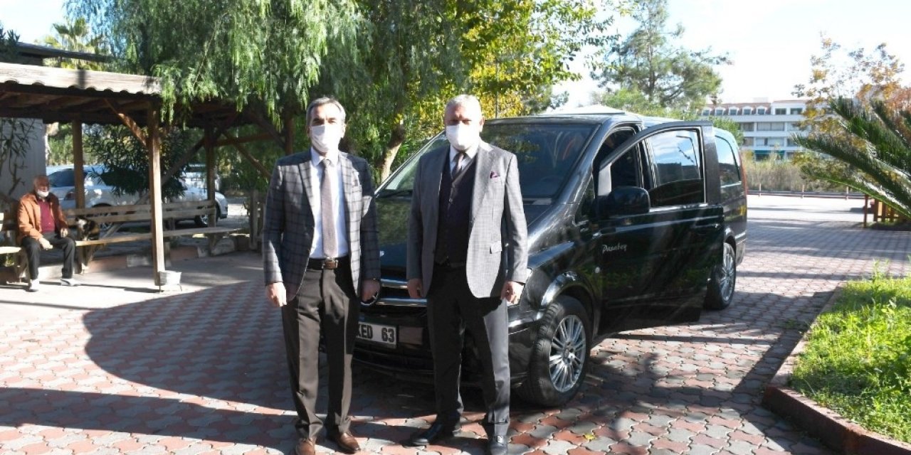 Kemer Belediyesi’nden Devlet Hastanesine Araç Desteği