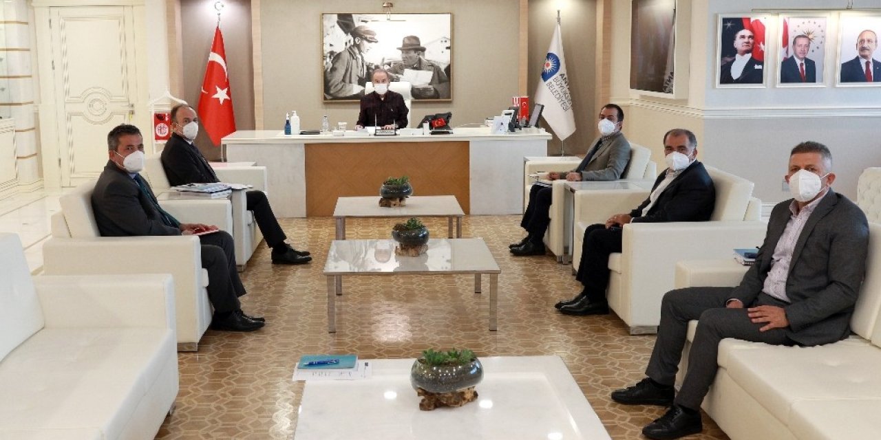 Böcek’ten Projelerin Hızla Tamamlanması Talimatı