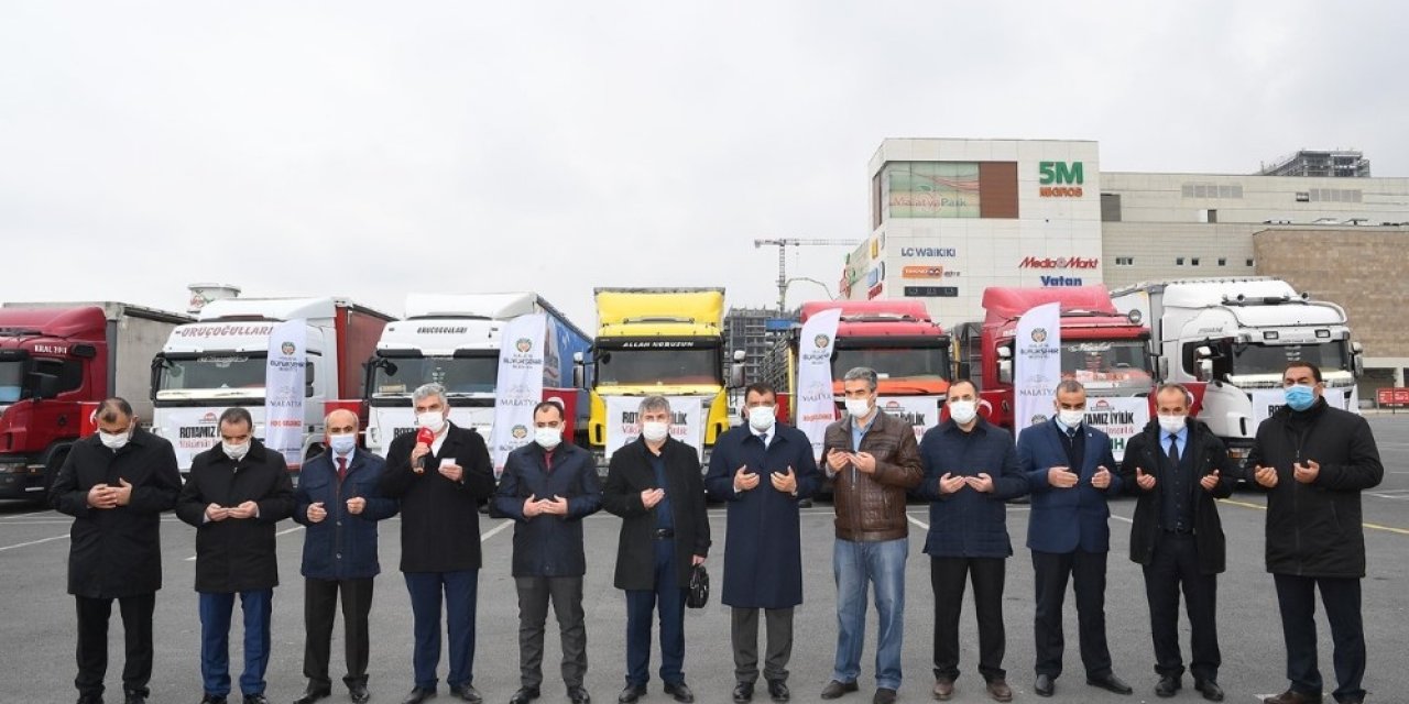 7 Tır Yardım Malzemesi İhtiyaç Sahipleri İçin Yola Çıktı