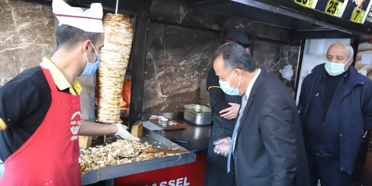 Hakkari Zabıtası Tedbirleri Elde Bırakmıyor