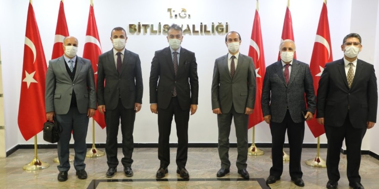 Vali Çağatay, Tapu Ve Kadastro 15. Van Bölge Müdürünü Makamında Ağırladı