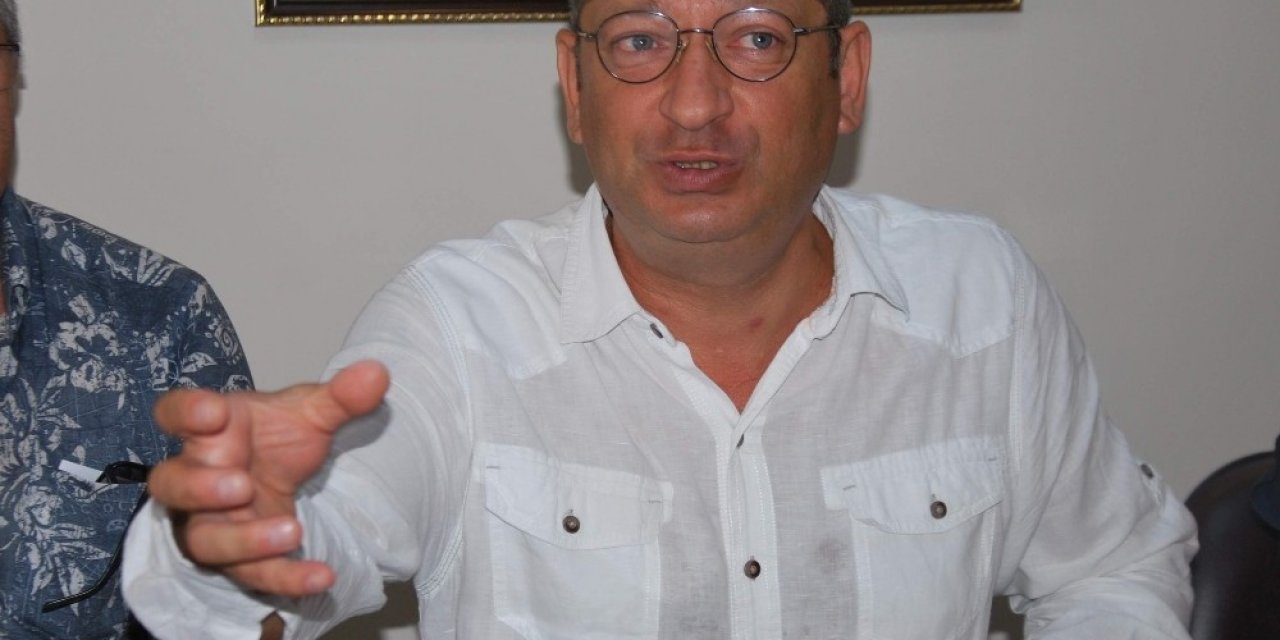 Chp İl Başkanı İçin ’kayıp İlanı’ Veren Kalınomuz Partiden İhraç Edildi