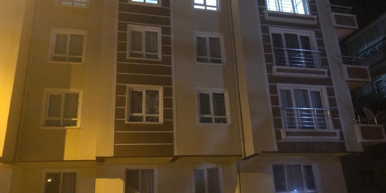Taciz İddiasıyla Suçlanan Yazar İbrahim Çolak Evinde Ölü Bulundu