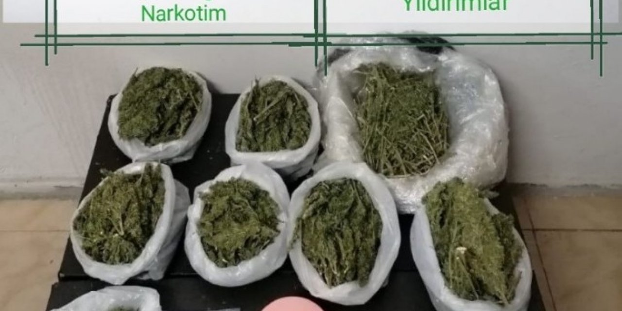 4 Kilo 280 Gram Esrar Ele Geçirildi