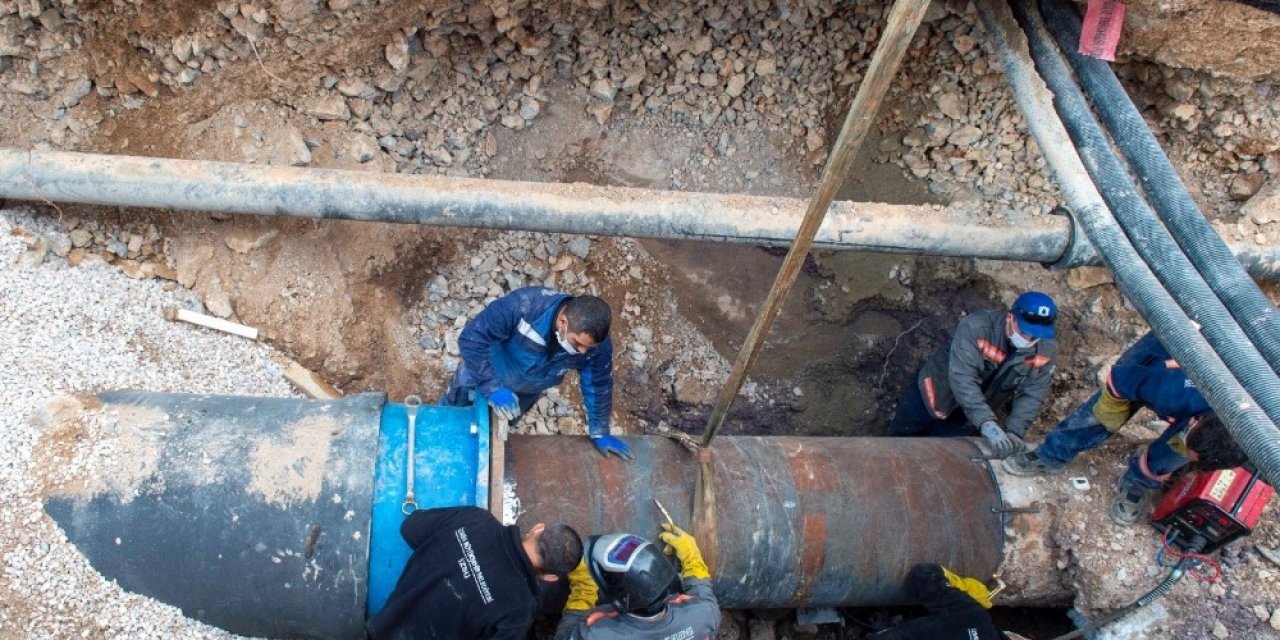 Gördes Hattı Bağlantısı Planlanan Süreden 12 Saat Önce Bitti