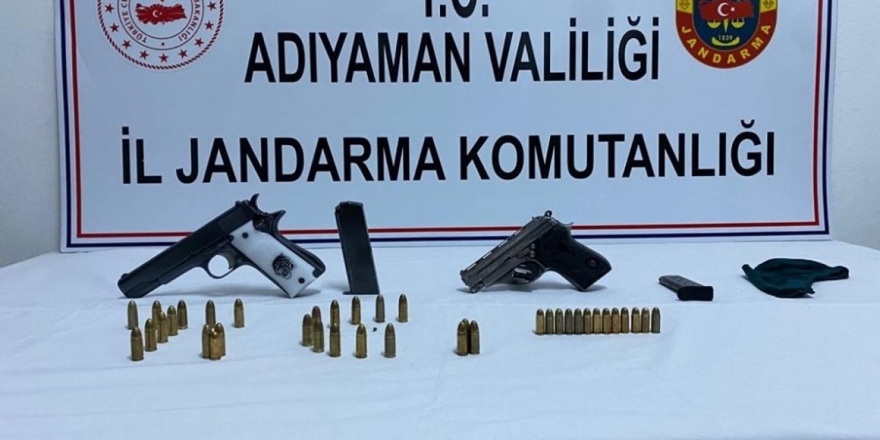 Jandarma Ruhsatsız Silah Ele Geçirdi