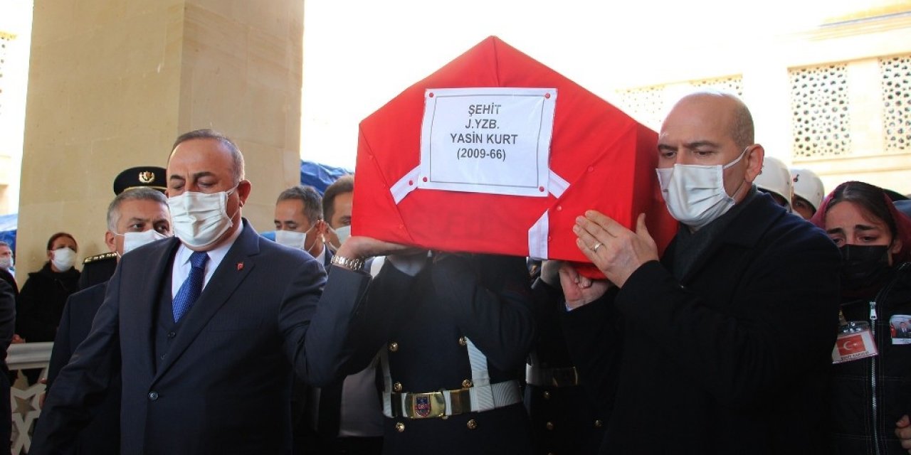 Antalya Şehit Yüzbaşıyı Uğurladı