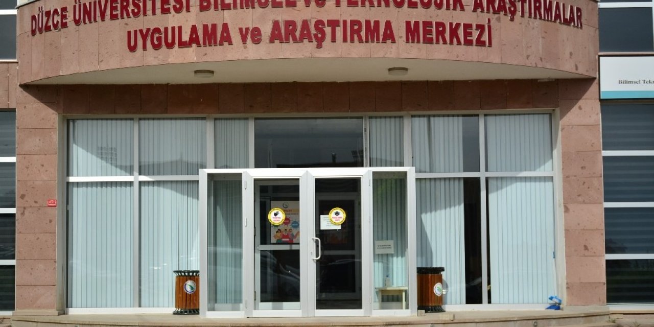 Tıp Ürünlerinin Analizlerine Öncülük Ediyor