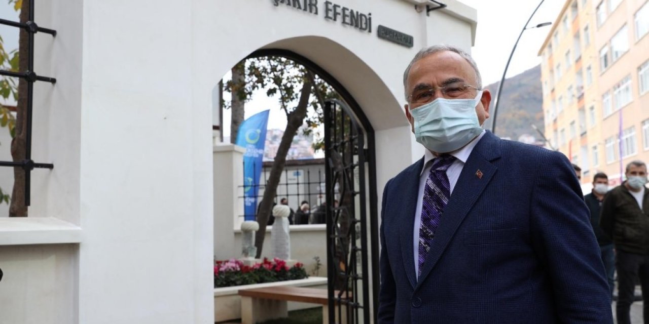 Şeyh Şakir Efendi Türbesi Ziyarete Açıldı