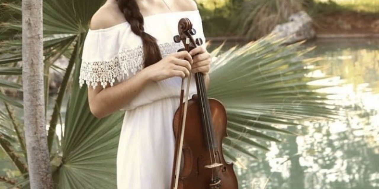 Antalya Devlet Konservatuvarı Öğrencilerine Music And Stars Awards Ödülü