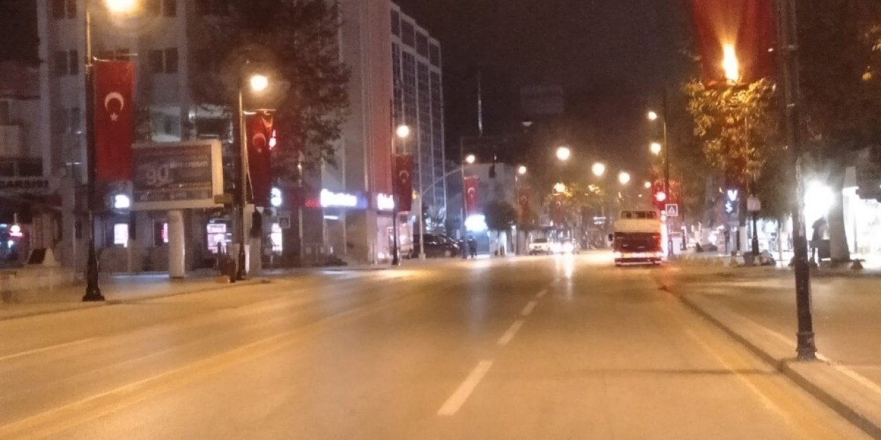 Malatya’da Sokaklar Sessizliğe Büründü