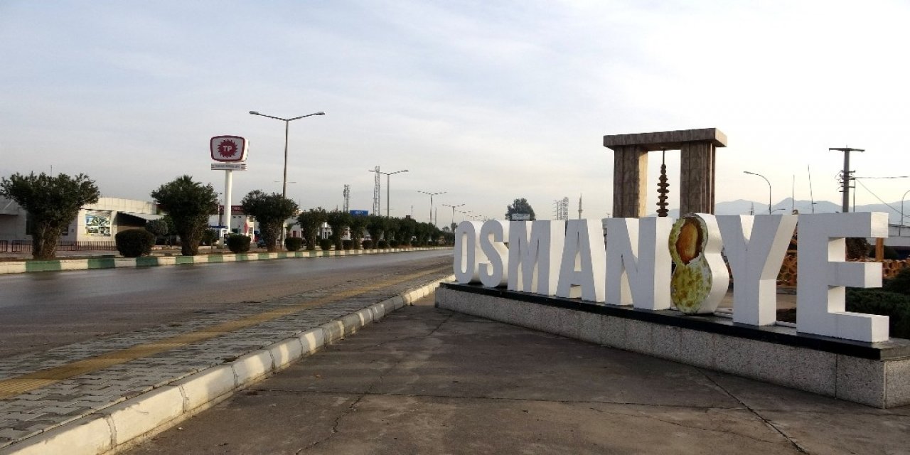 Cadde Ve Meydanların Boş Kaldığı Osmanite’de Sessizlik Hakim Oldu