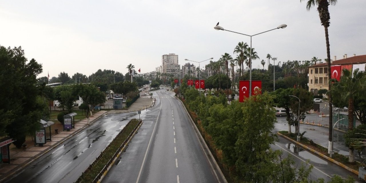 Mersin’de Sessizlik Hakim