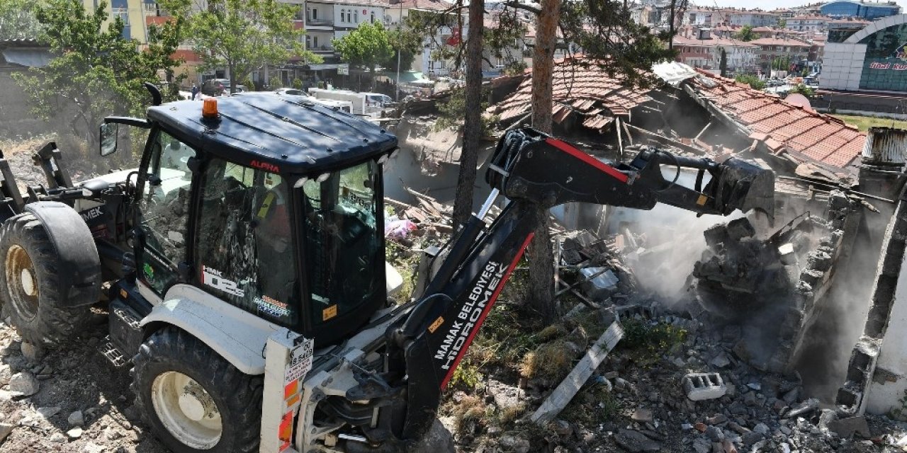 Mamak Belediyesi Yaptığı Kentsel Dönüşüm Projeleriyle Başkent’in Estetiğine Katkıda Bulunuyor