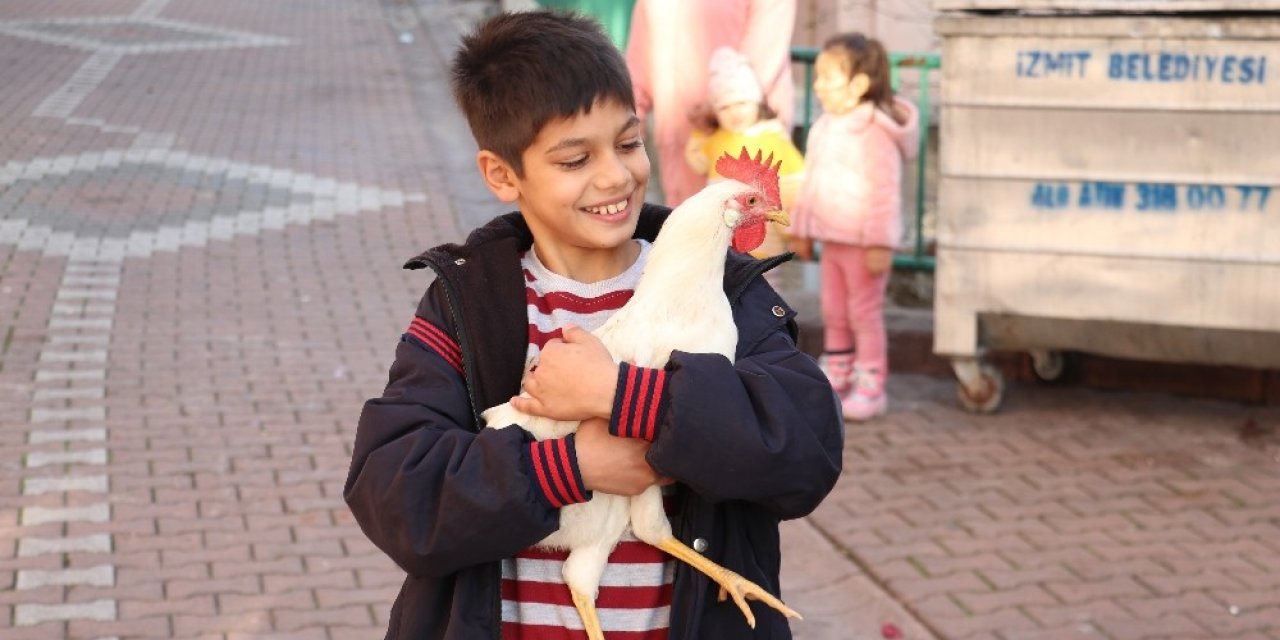 İtfaiyeden ’horoz’ Kurtarma Seferberliği