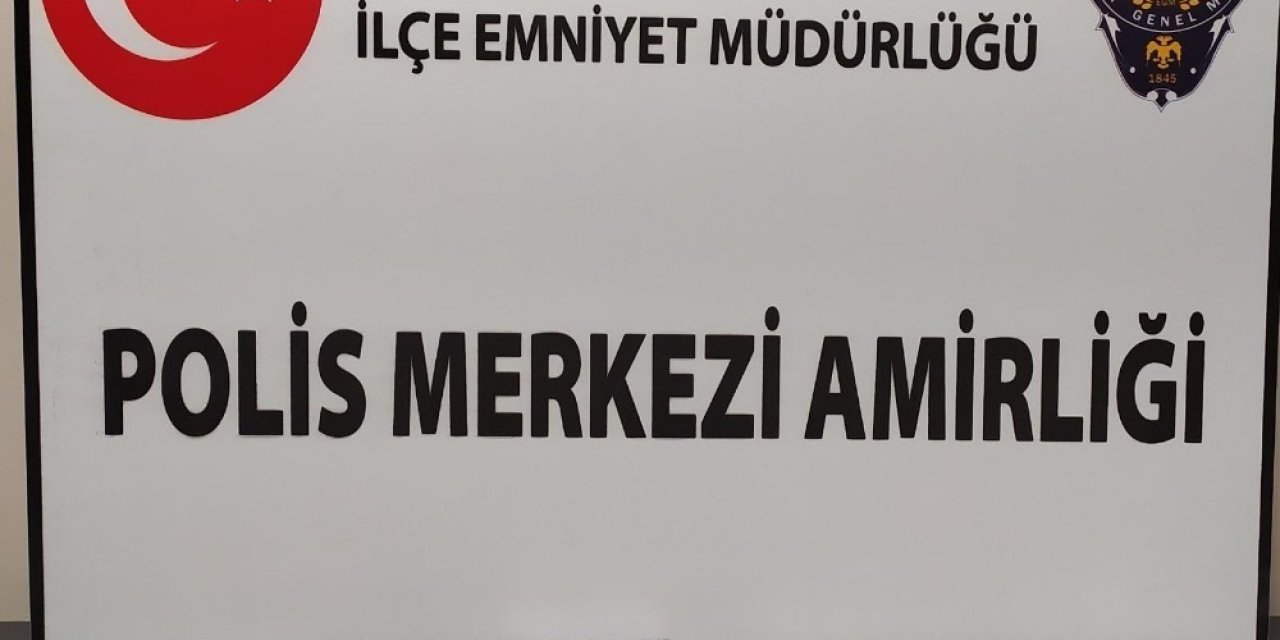 Sokağa Çıkma Kısıtlamasında Uyuşturucu Madde Ve Gümüş Sikke Ele Geçirildi
