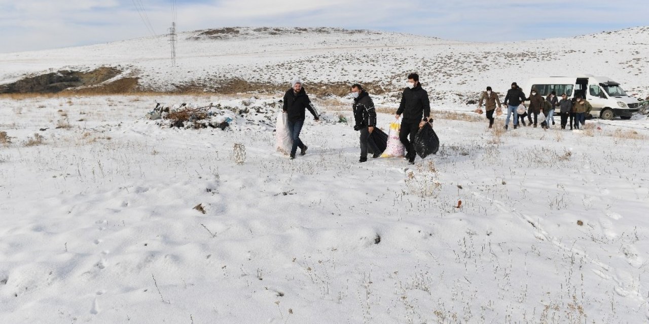 Yakutiye Belediyesi Gençlik Meclisi’nin Gönüllü Gençlerinden Anlamlı Etkinlik