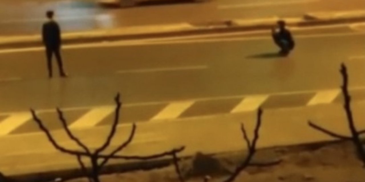 Sosyal Medya Düşkünlüğü Ne Kısıtlama Ne De Mesafe Tanıdı