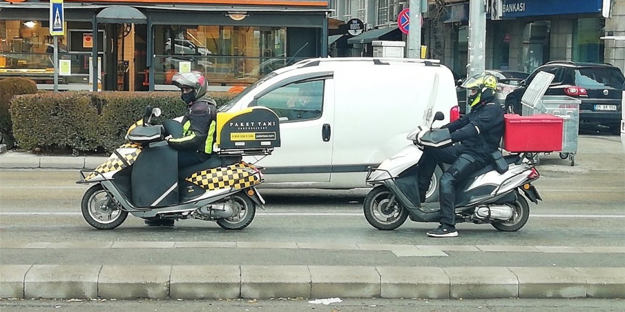 Kısıtlamalarda Yolların Sahibi Kuryeler Oldu