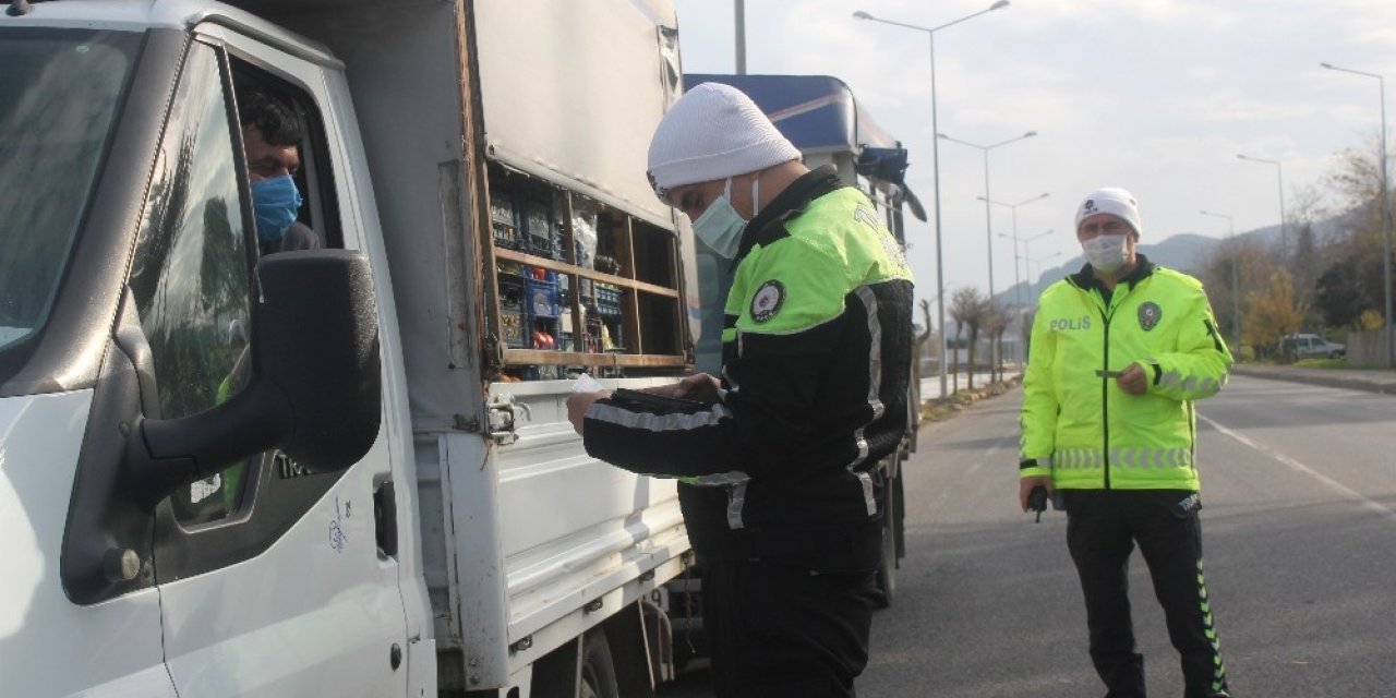 Ordu’da Maske, Plaka Ve İzin Belgesi Denetimi