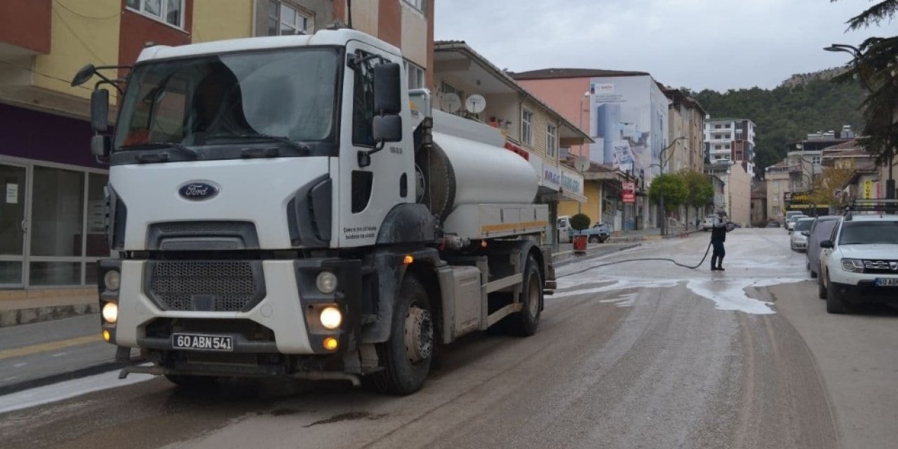 Kısıtlamada Cadde Ve Sokaklar Temizlendi