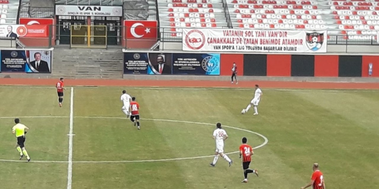 Tff 2. Lig: Vanspor Fk: 3 - Turgutluspor: 0