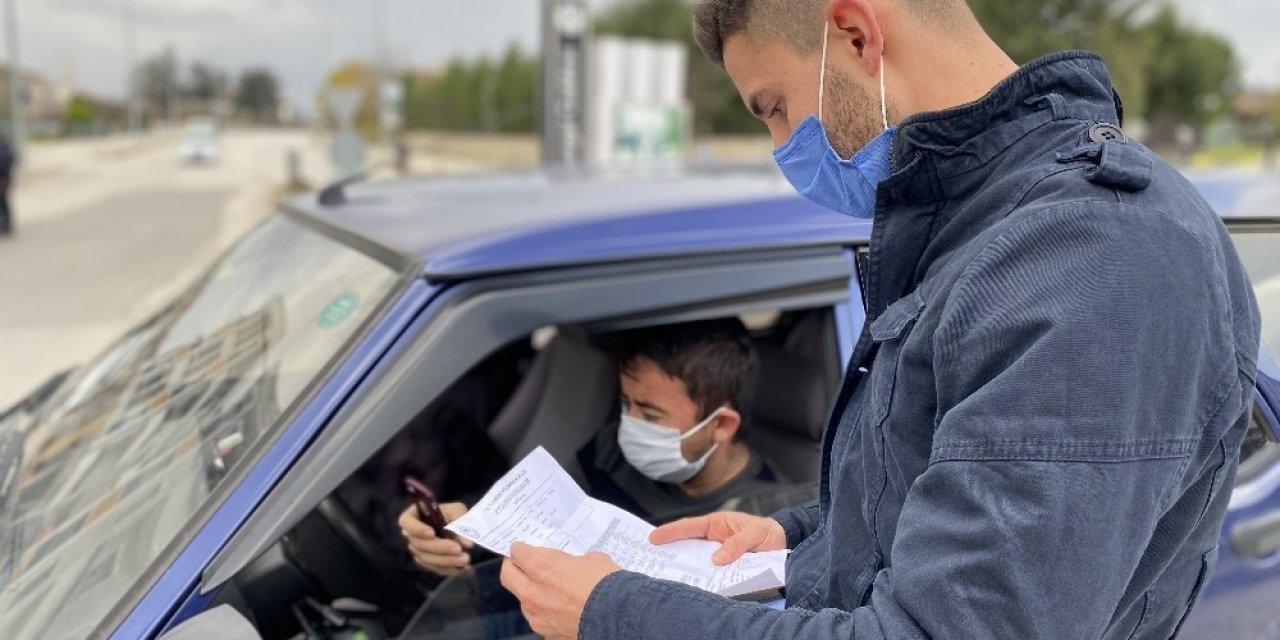 Markete Araçları İle Gidenlere Ceza Yağdı