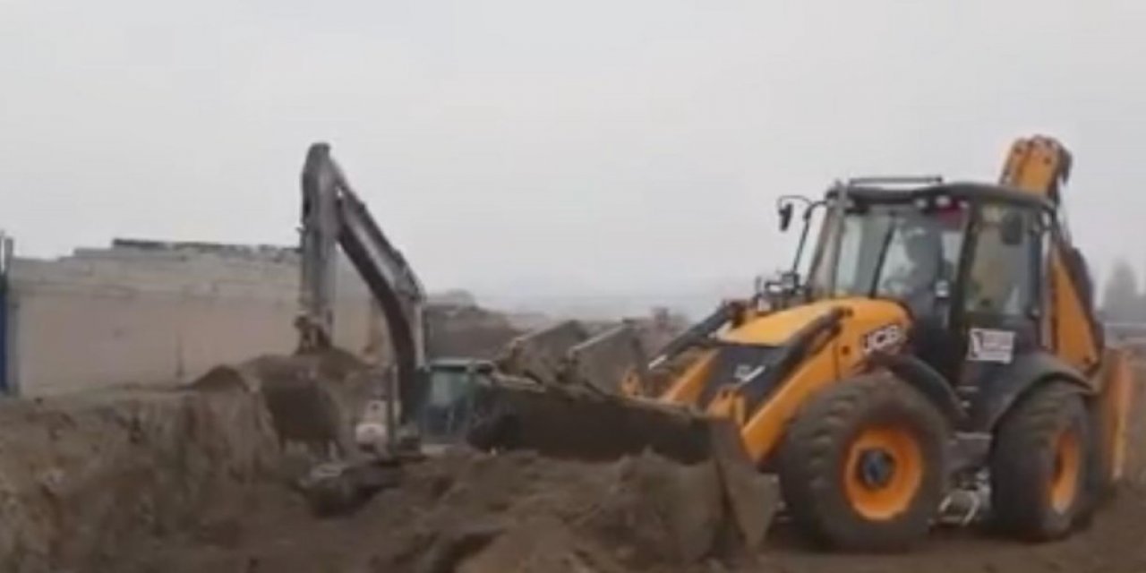 Iğdır’da Başlatılan Kanalizasyon Ana Kollektör Hattı Çalışmaları Devam Ediyor