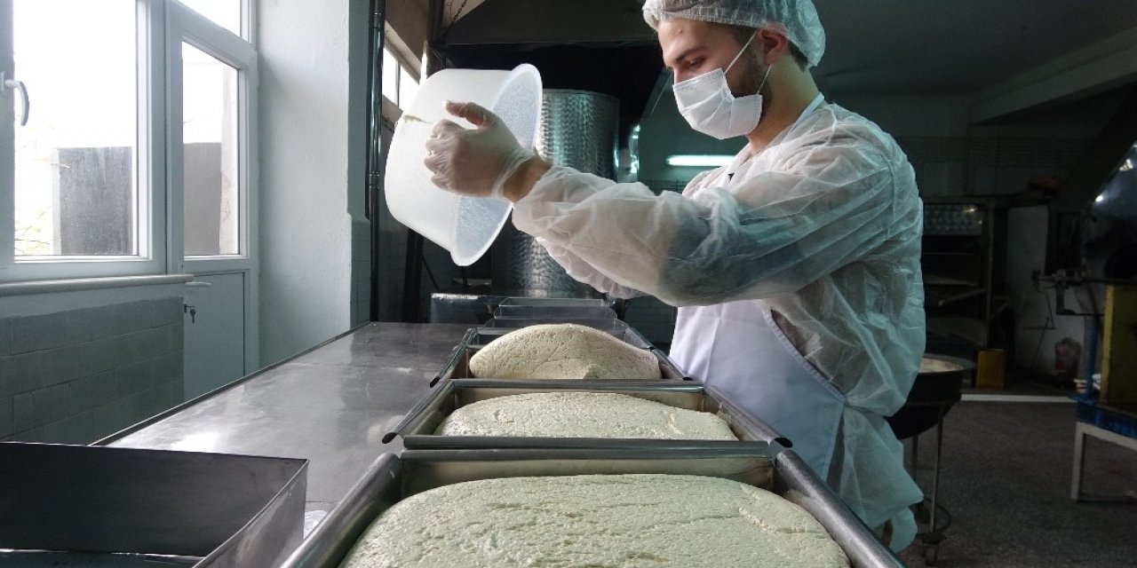 Milli Şairin Hatıratlarındaki Bayramiç Tahin Helvası Coğrafi İşaret Yolunda
