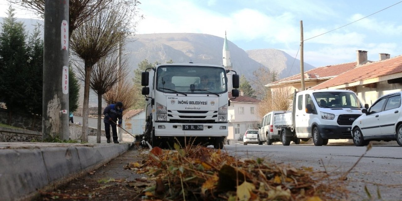 İnönü Belediyesi Sonbahar Temizliği Çalışmalarını Sürdürüyor