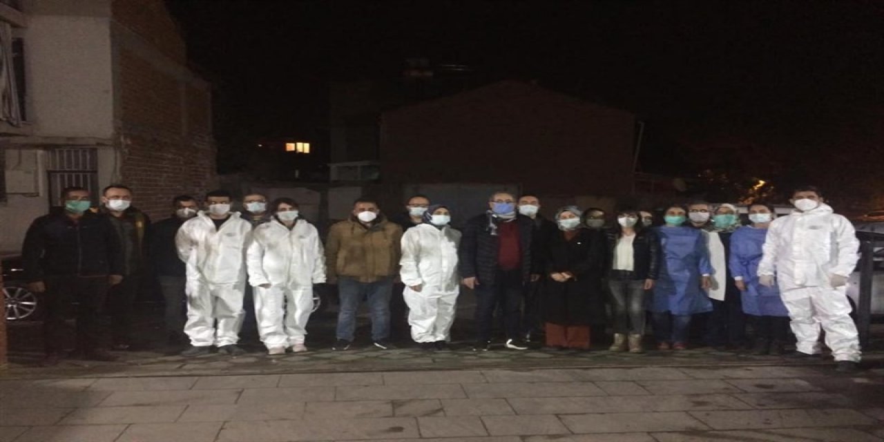 Kaymakam Sağlam’dan Filyasyon Ekibine Gece Ziyareti