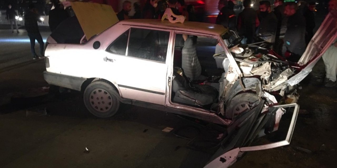 Tıra Çarpan Motosikletlinin Feci Ölümü