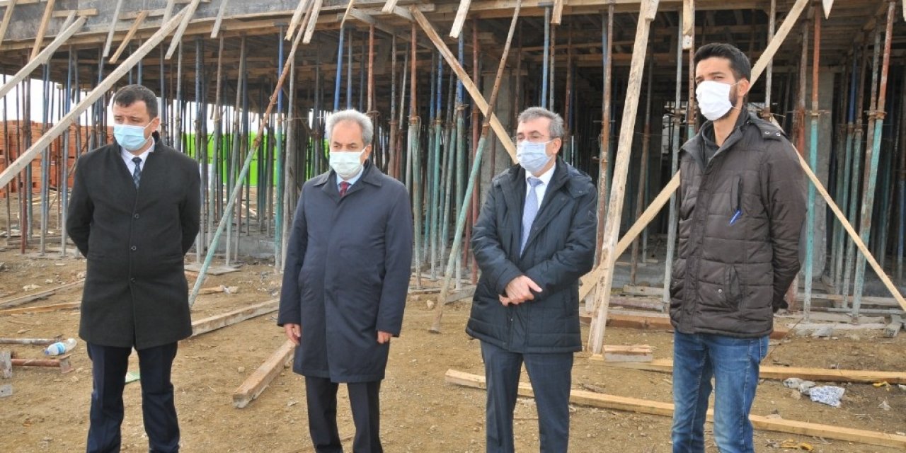 Akşehir’de Yeni Otogar İnşaatı Hızla Yükseliyor