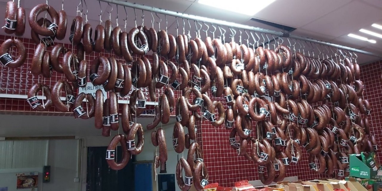 “askıda Sucuk” Kampanyası İle İhtiyaç Sahiplerine Ulaşıyor