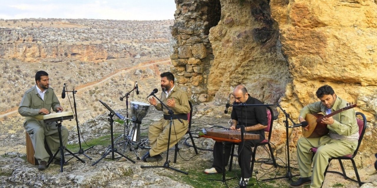 Geçmişin Sesi Amida Konserleri Devam Ediyor