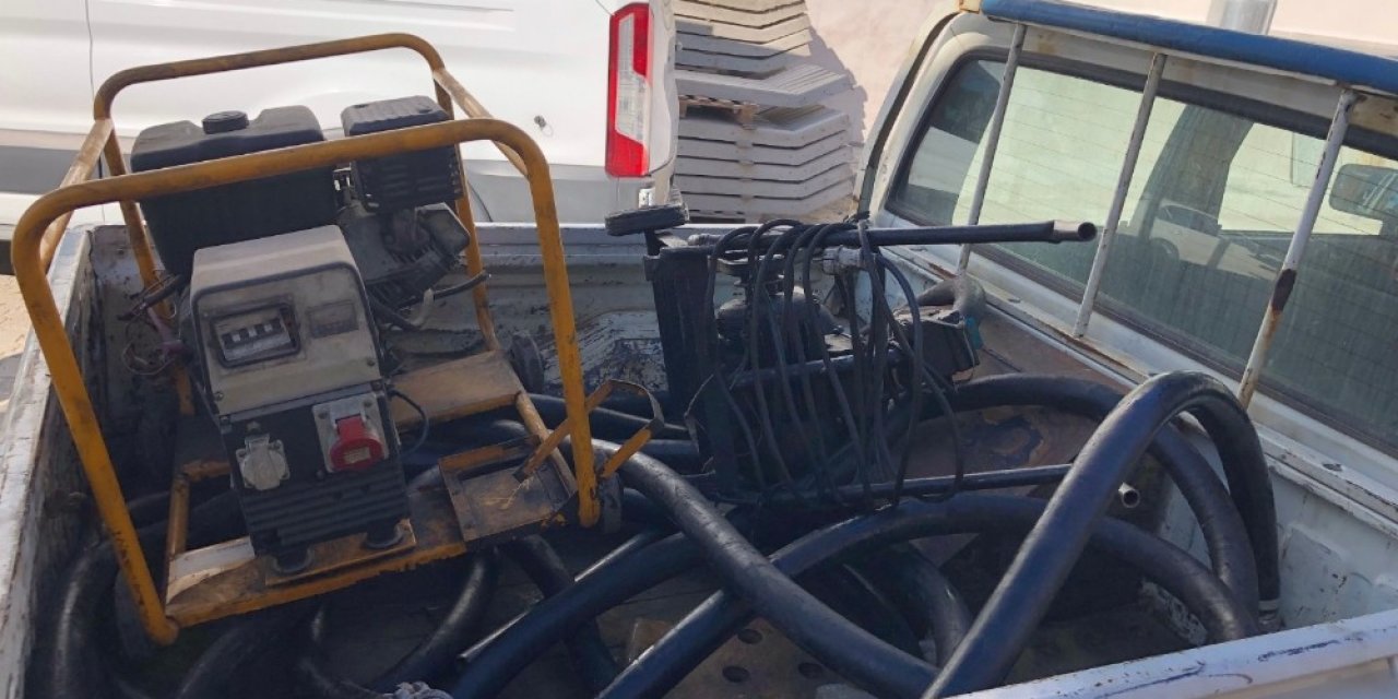 Uşak’ta 3 Bin 630 Litre Kaçak Akaryakıt Ele Geçirildi
