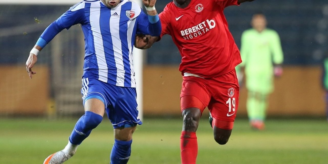 Tff 1. Lig: Ankaraspor: 0 - Ümraniyespor: 0
