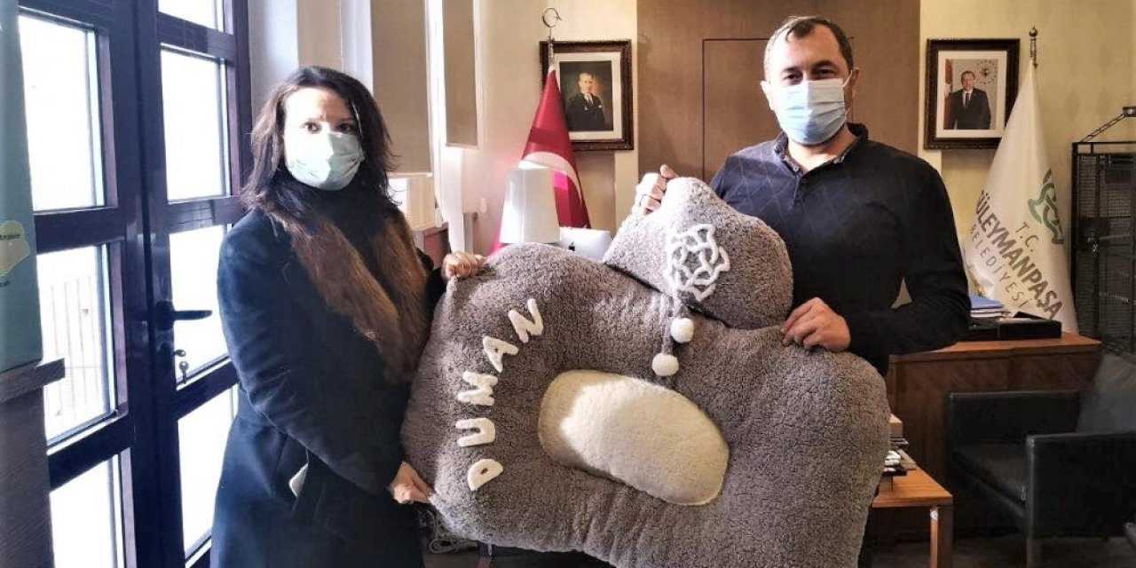 Süleymanpaşa’nın Maskotu Duman’a Özel Hediye