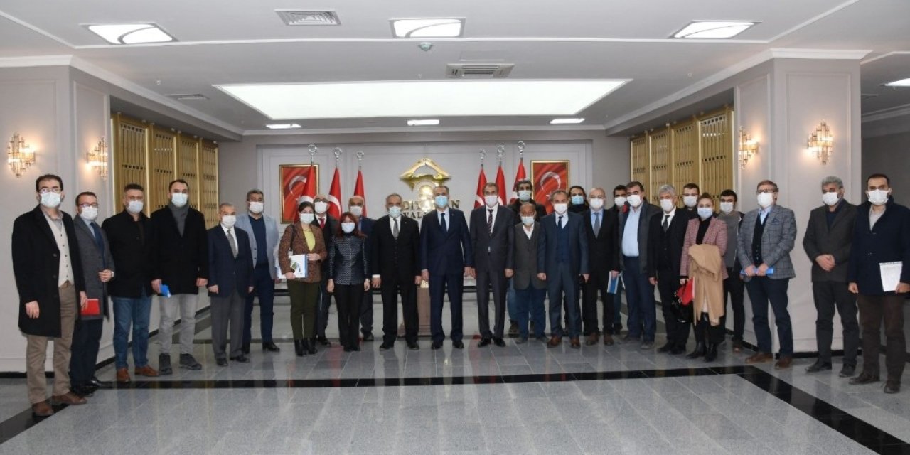 Adıyaman’da Kamu-üniversite Ve Sanayi İşbirliği Toplantısı Yapıldı