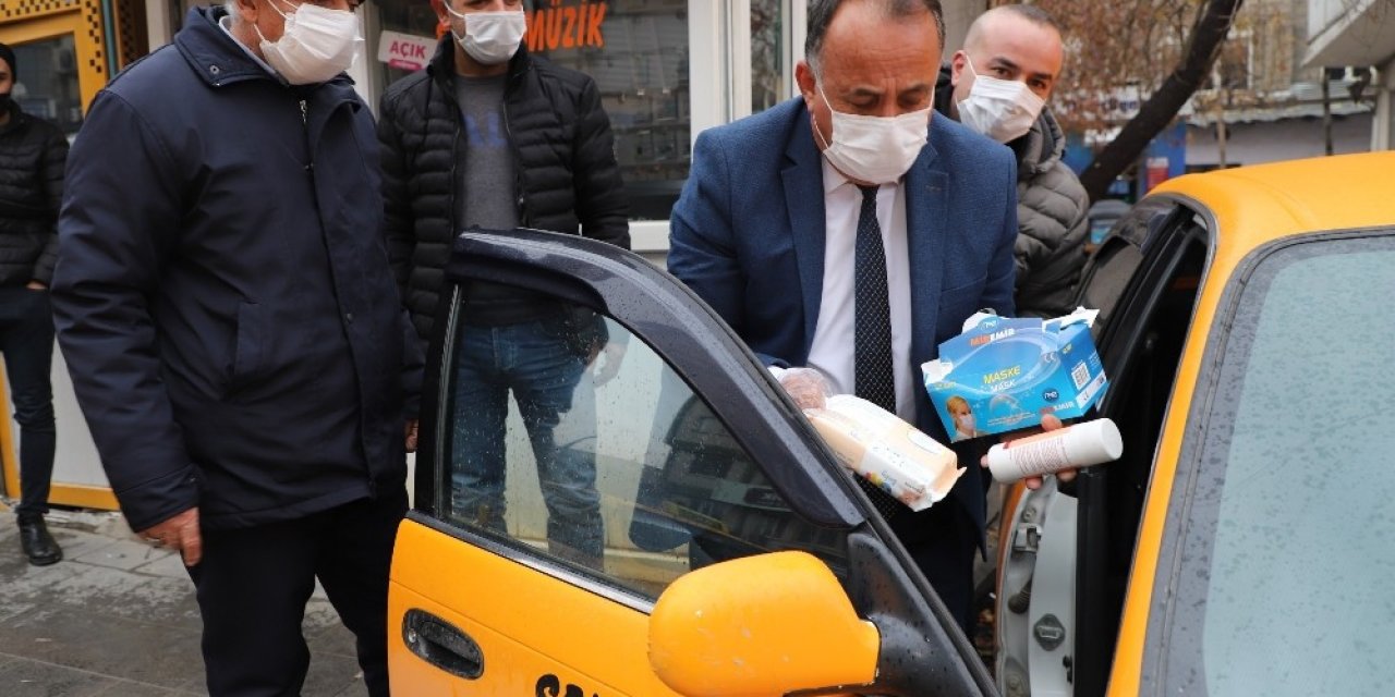 Hakkari’de Toplu Taşıma Araçları Denetlendi