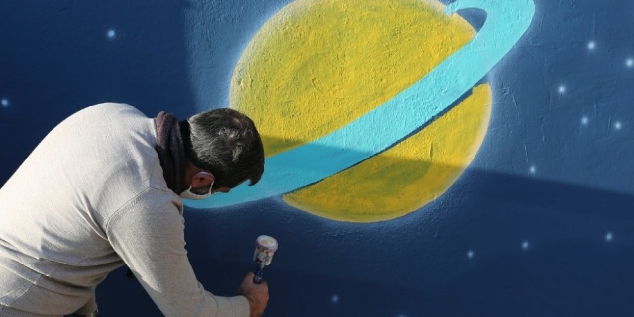 Gürsu Sokakları Çocukların Zihin Renkleriyle Süsleniyor