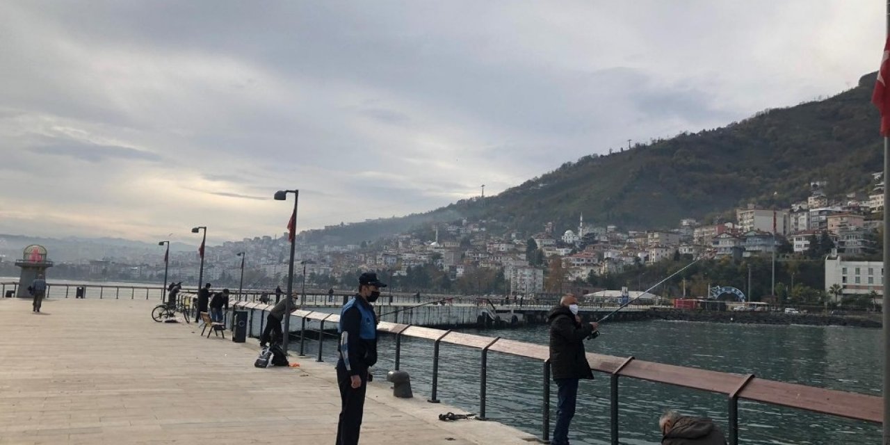 Zabıtadan Balıkçılara 3 Metre Denetimi