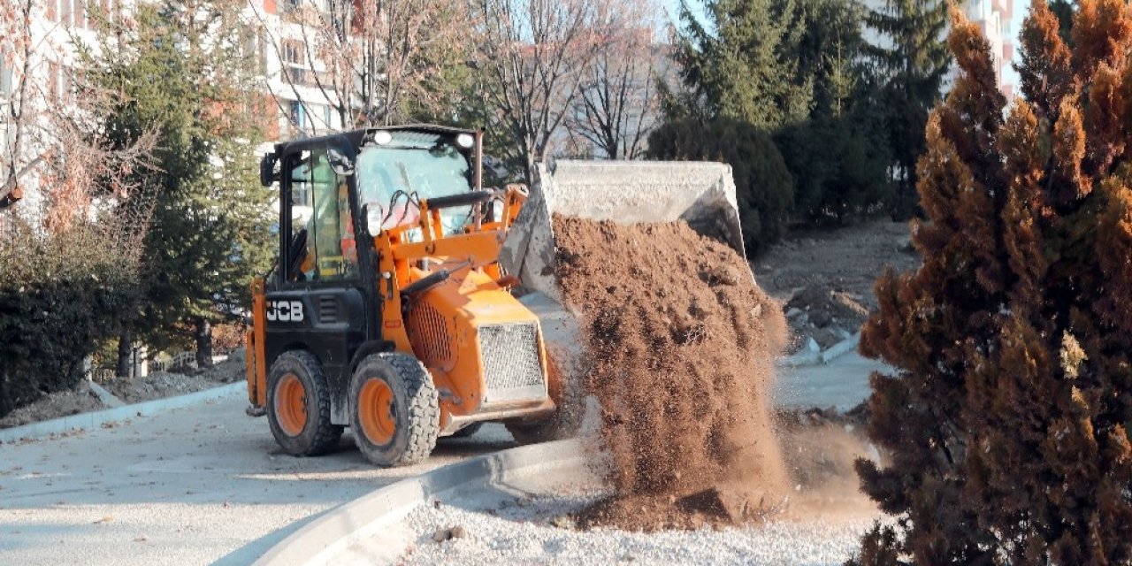 Çankaya Belediyesinden Eski Parklarını Yenileme Çalışması