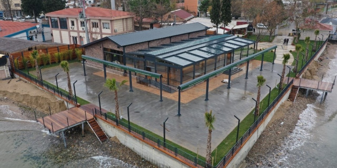 Darıca Sahilindeki Restoranda İmalatlar Tamamlandı