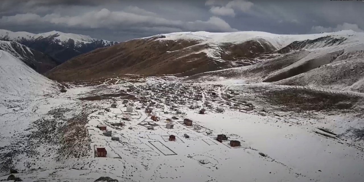 Yangının Ardından Bugün Kar Yağdı