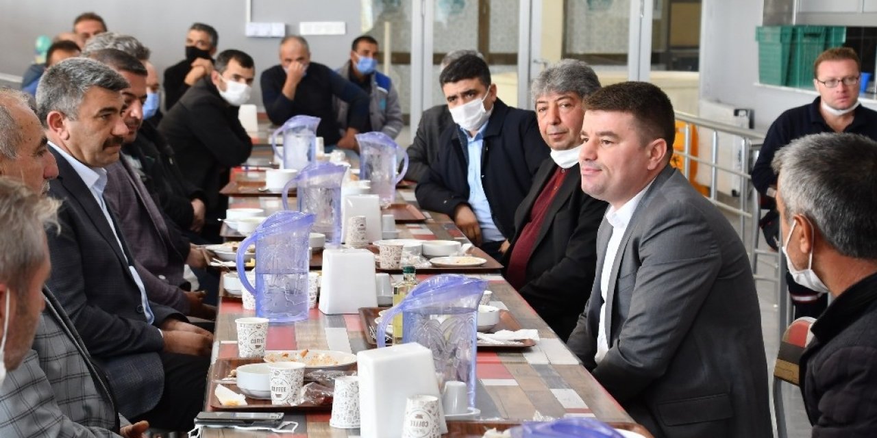 Aksaray Belediyesinde İşçilere İkramiye Müjdesi