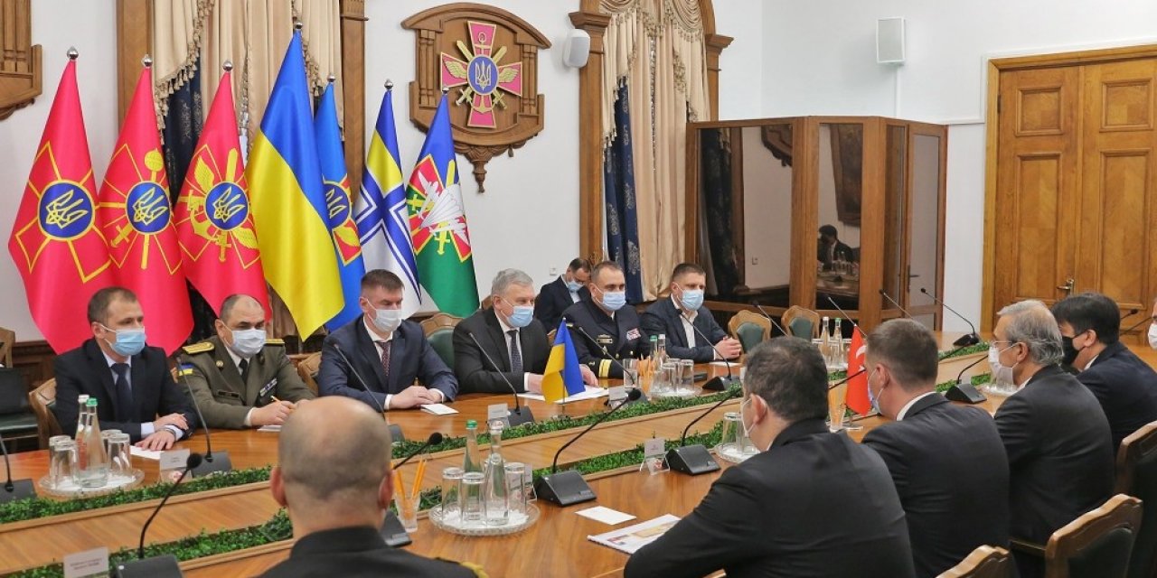 Türkiye Ve Ukrayna Arasında Ortak Siha Ve Savaş Gemisi Üretimine İlişkin İmzalar Atıldı