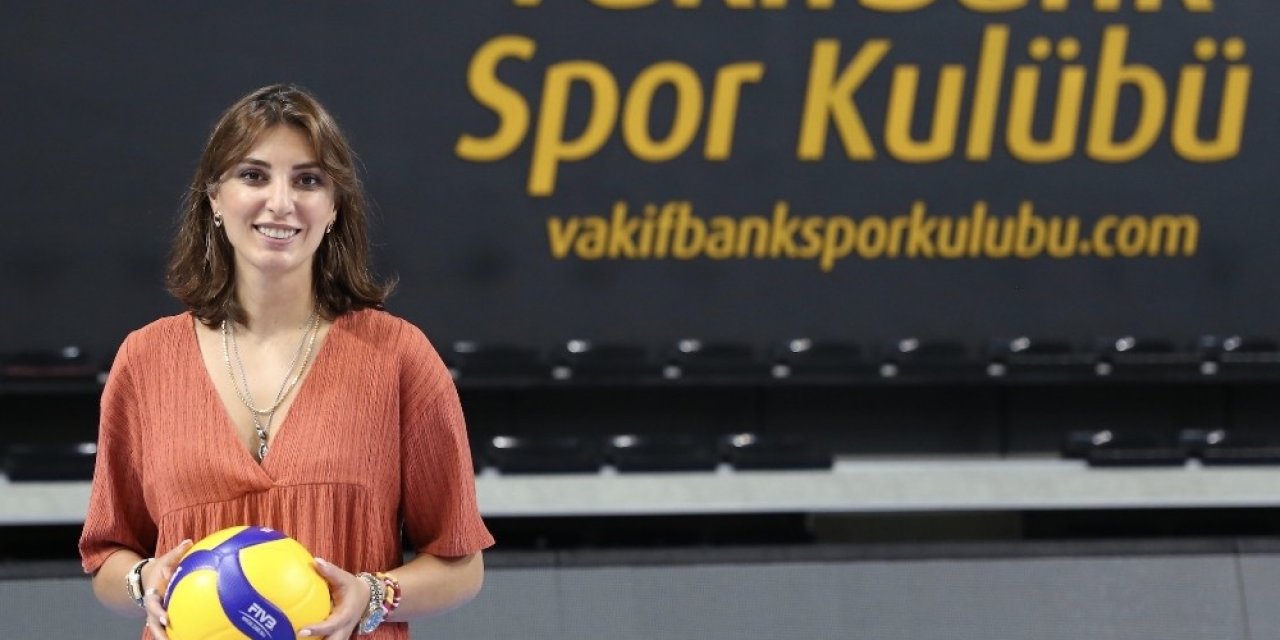 Neslihan Demir: "ait Olduğum Yerdeyim"